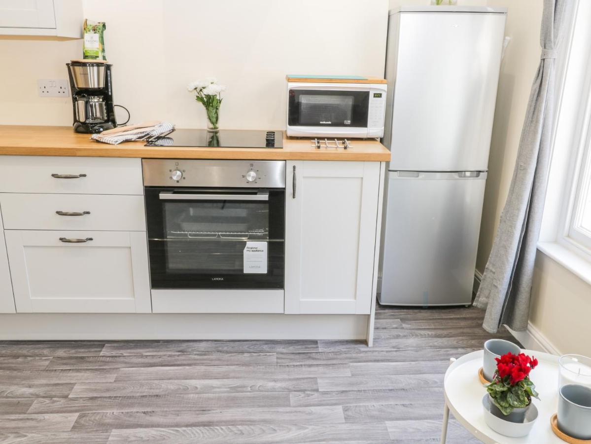 24 Baxtergate Apartment Уитби Екстериор снимка