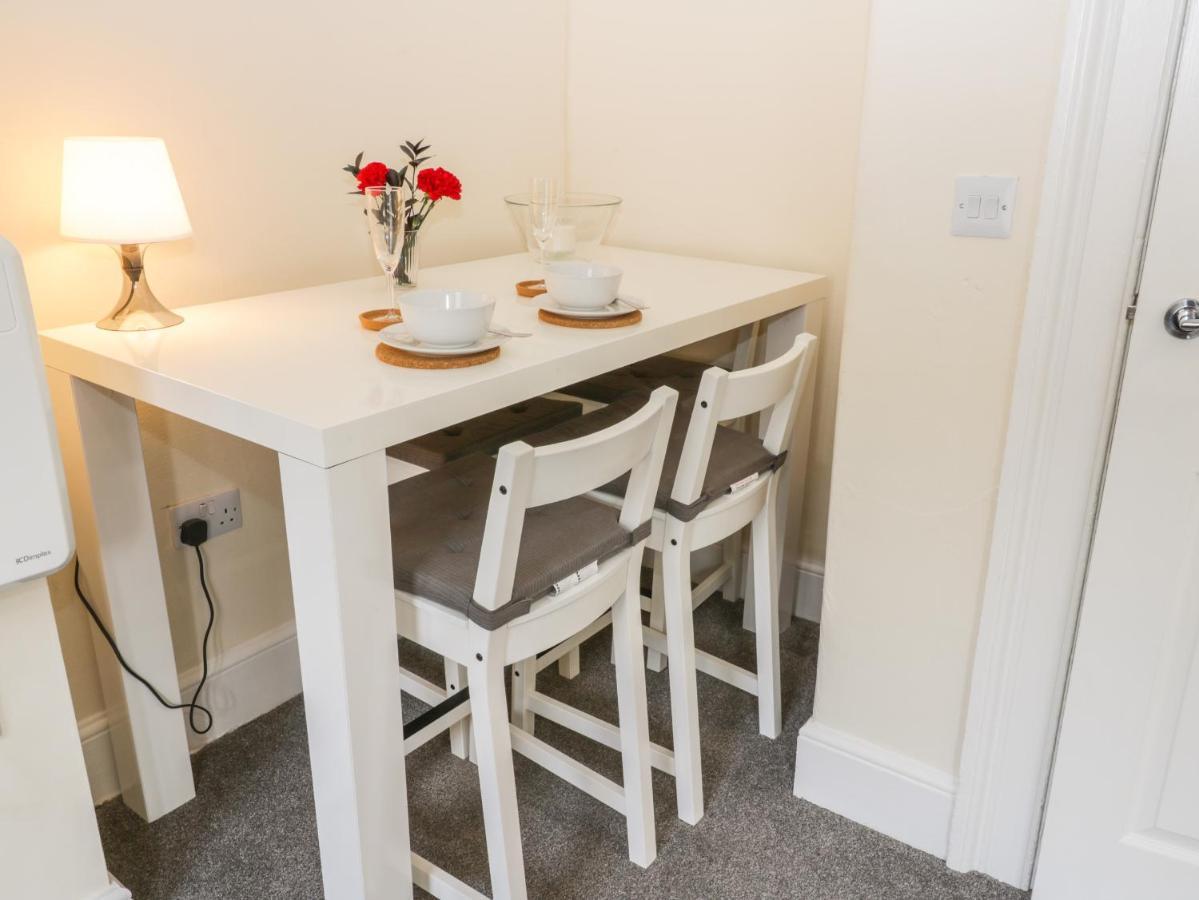 24 Baxtergate Apartment Уитби Екстериор снимка