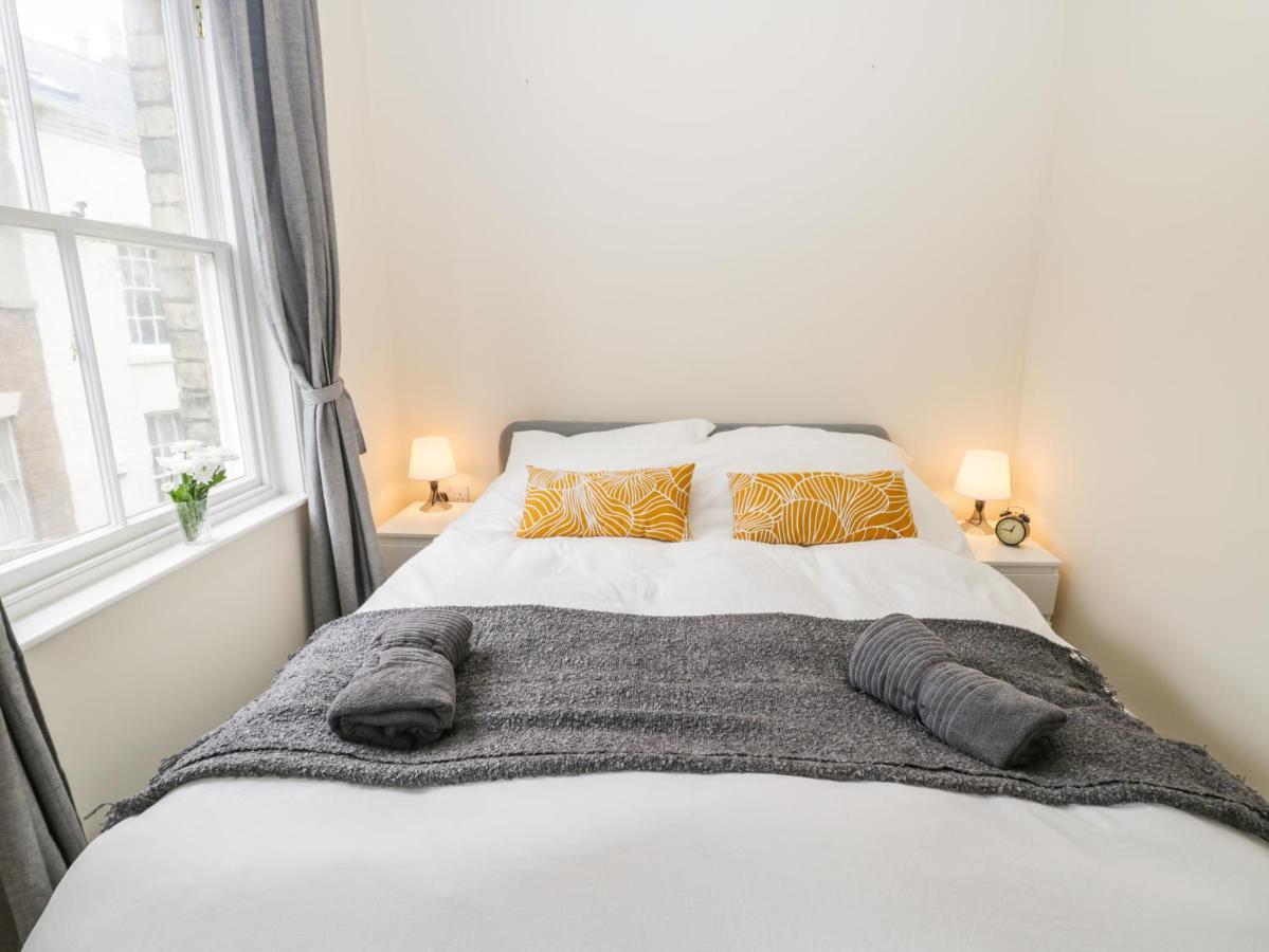 24 Baxtergate Apartment Уитби Екстериор снимка
